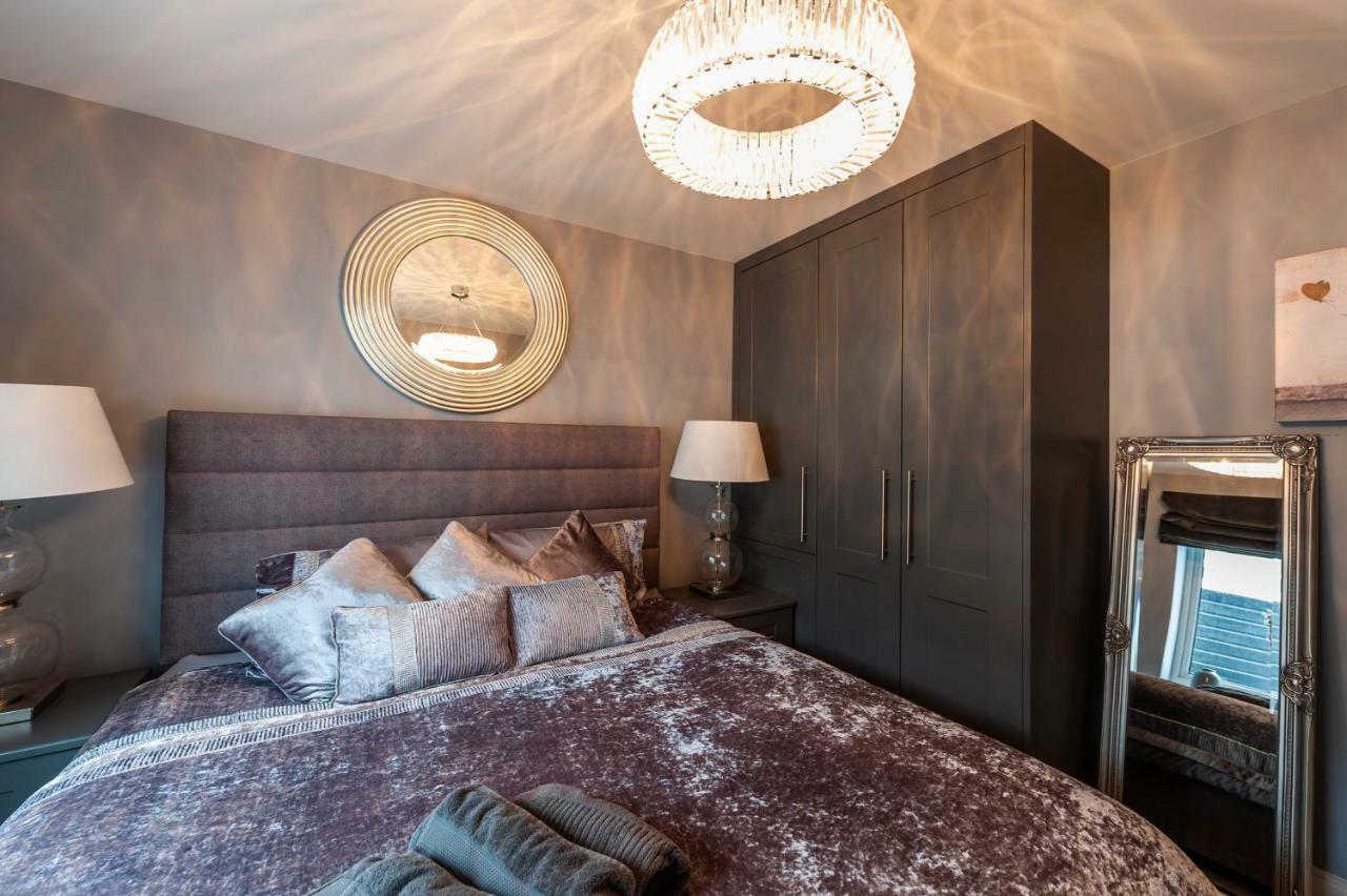 The Town House Kinsale, Hosted By Exquisite Holiday Homes, Sleeps 16 外观 照片