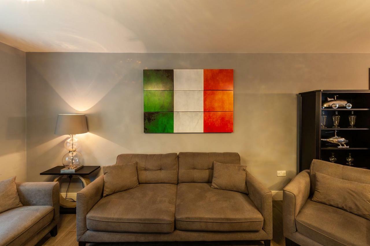 The Town House Kinsale, Hosted By Exquisite Holiday Homes, Sleeps 16 外观 照片