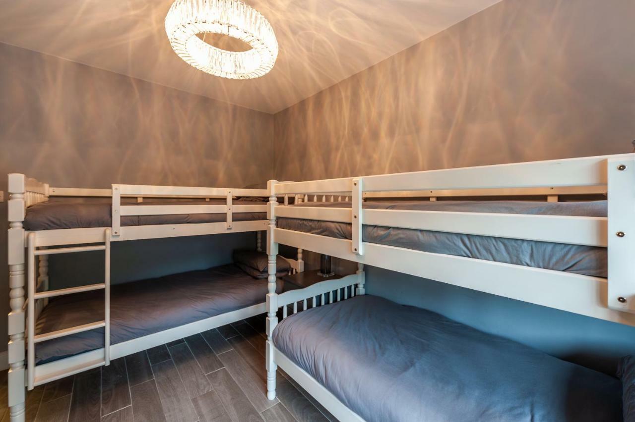 The Town House Kinsale, Hosted By Exquisite Holiday Homes, Sleeps 16 外观 照片